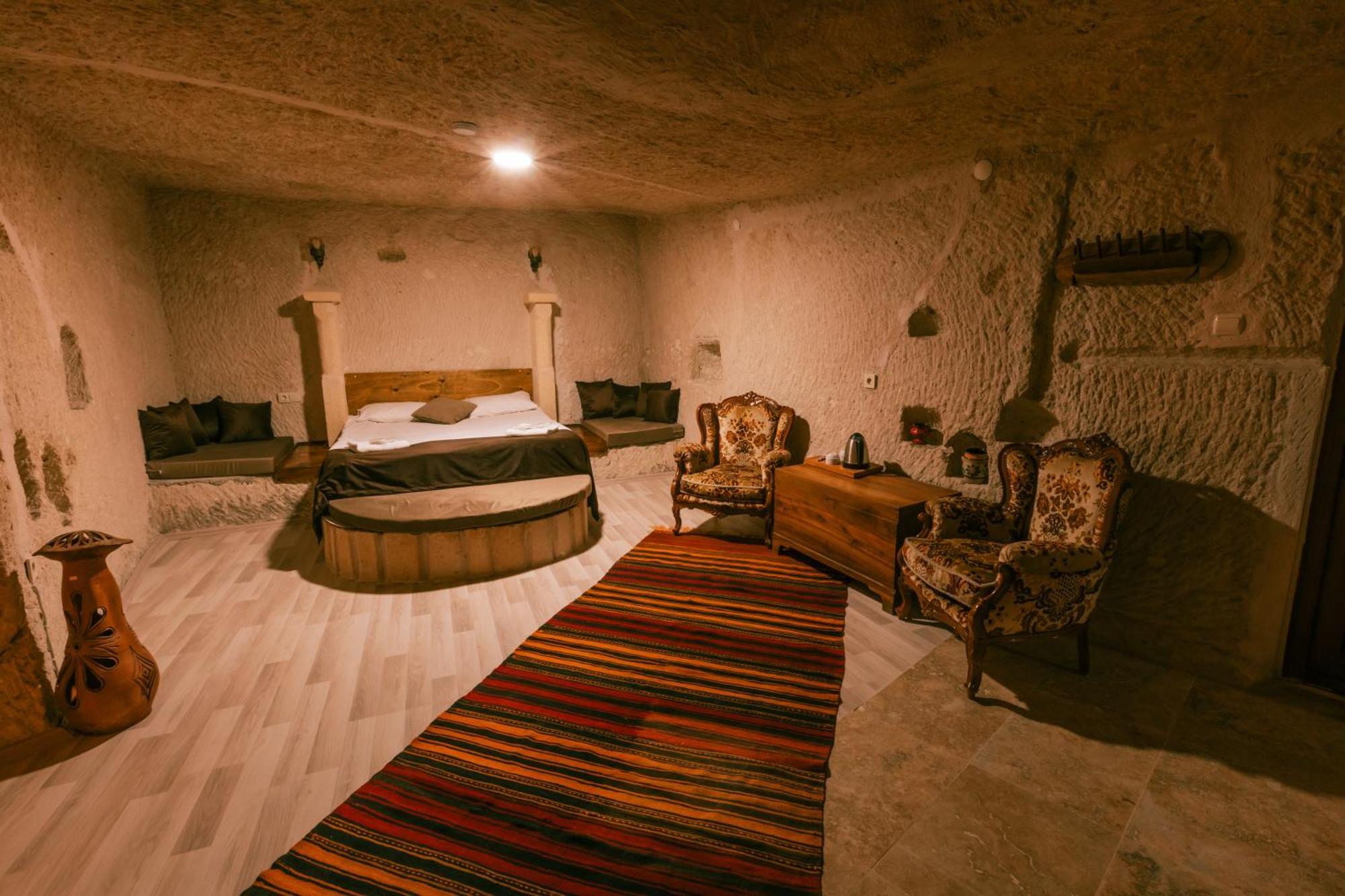 Mia Cappadocia Cave Hotel Гьореме Екстериор снимка