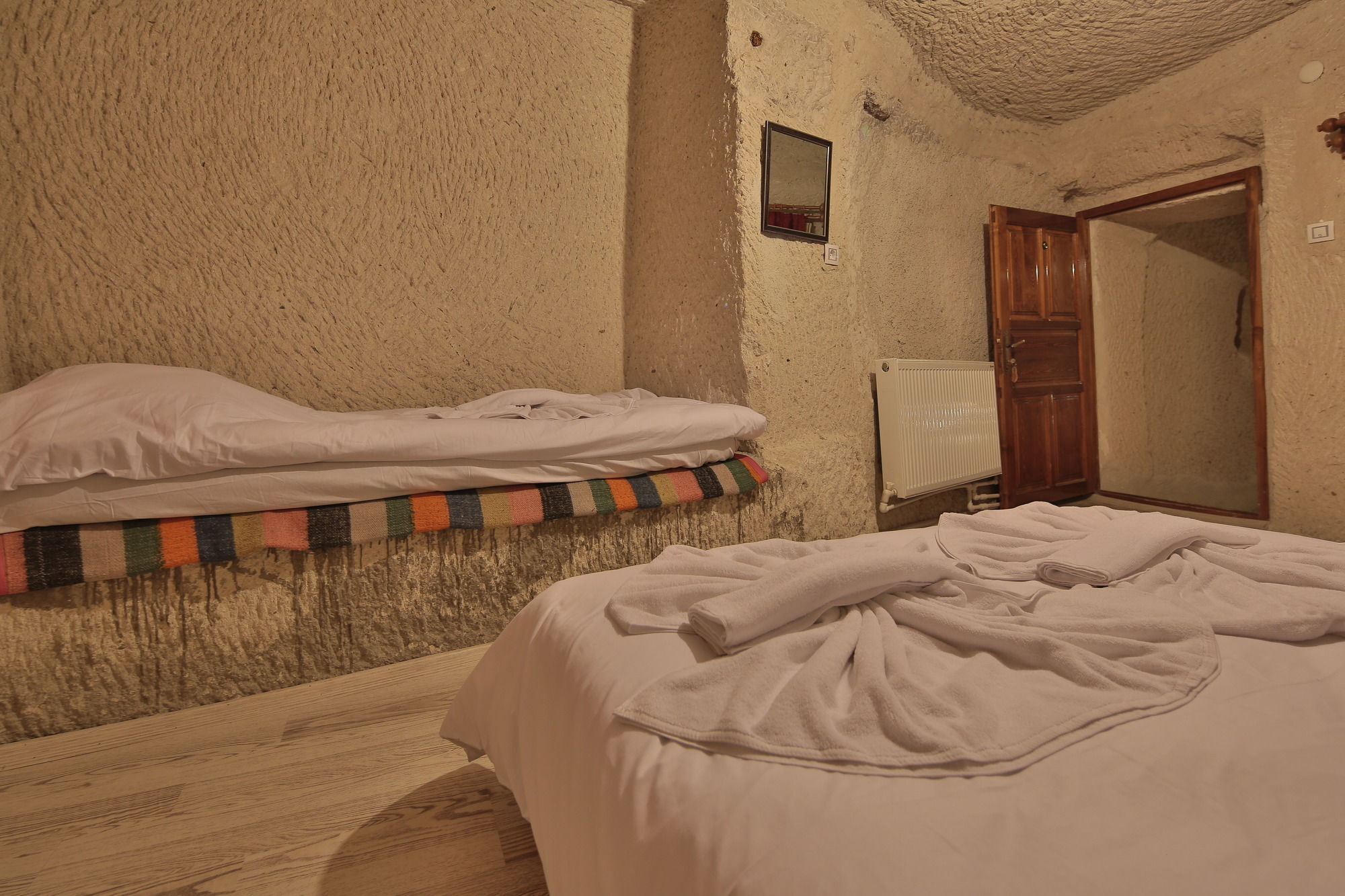 Mia Cappadocia Cave Hotel Гьореме Екстериор снимка